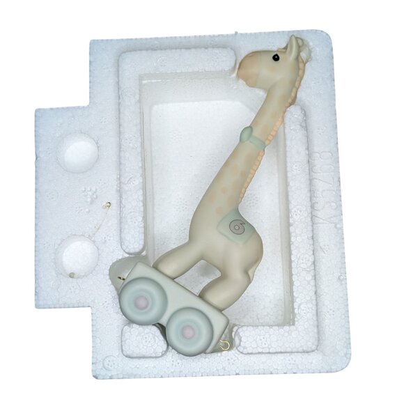 3 for $20 Precious Moments Giraffe 6th Birthday Train Car 1985 with Original Box - Picture 4 of 6